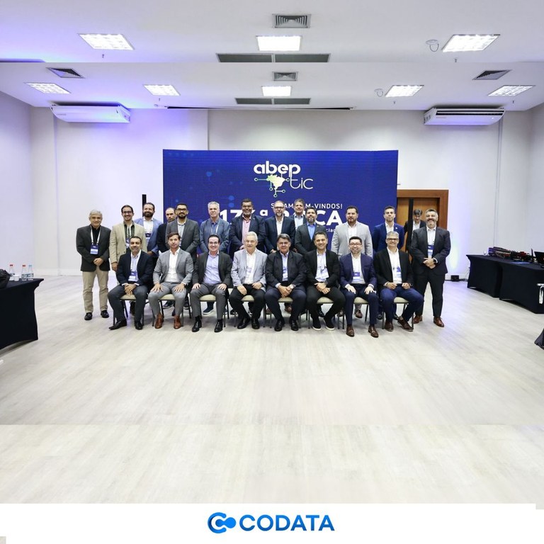 Governança, inovação e infraestrutura digital marcam presença da CODATA na 176ª ROCA da ABEP-TIC